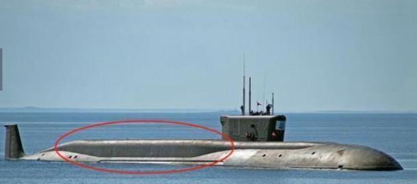 俄最新核潜艇海试画面曝光：弹道导弹腾空而起一发能打8000多公里