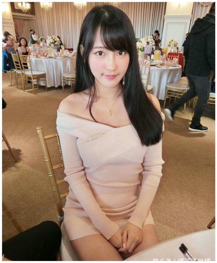 台湾美女性感自拍写真