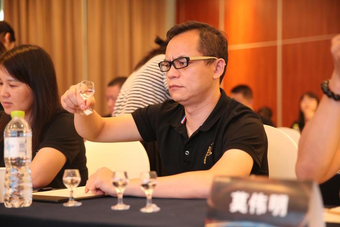 2020年丹泉酒业营销有限公司半年度全国营销会议在南宁召开