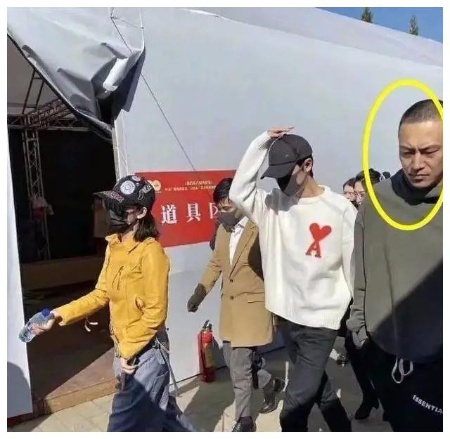 肖战“绯闻”金主王力威竟然是陈道明女婿，实力雄厚难怪肖战能火