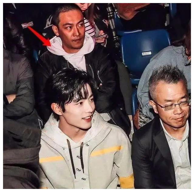 肖战“绯闻”金主王力威竟然是陈道明女婿，实力雄厚难怪肖战能火