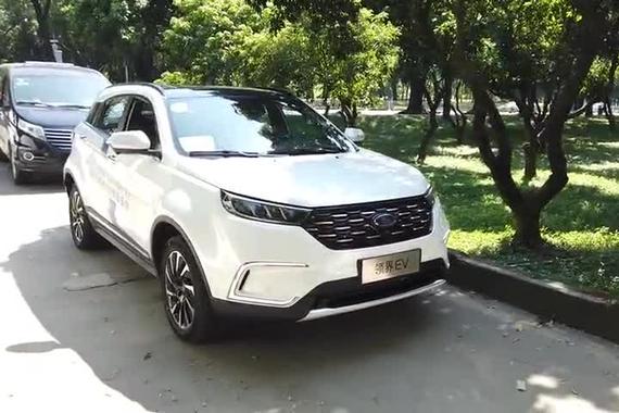 首款合资纯电紧凑级SUV——福特领界EV外观和实际空间表现