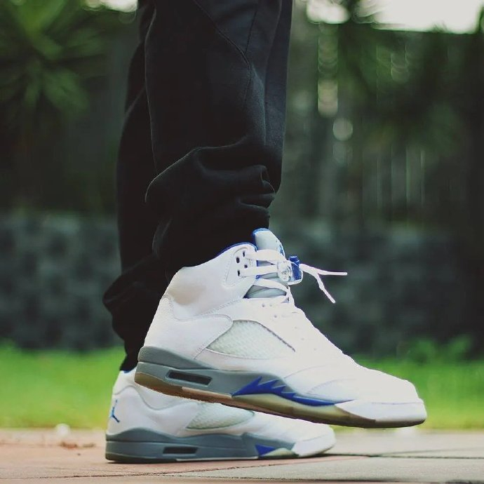 jordan 5 stealth 2.0 on feet