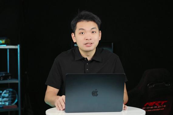 小鹏颜值担当亮相！赛博味满满的全新P7，能抢小米SU7的用户？