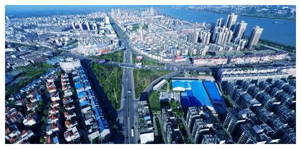 湖南省湘潭县，本来只是一个县，建国后为何会分出三个市？