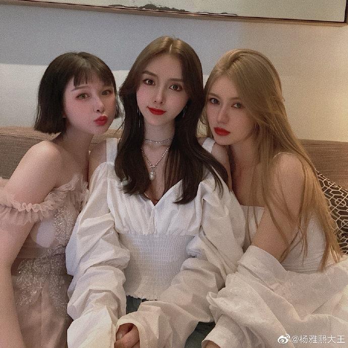 网红美女杨雅熙迷人写真美照真好看啊