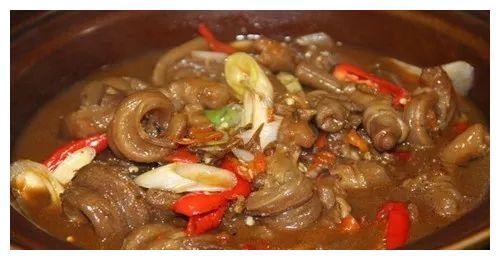 炒羊肉用哪个部位的肉好？羊肉串、扒羊肉呢？这篇文章告诉你