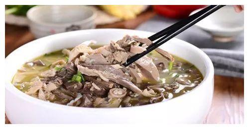 炒羊肉用哪个部位的肉好？羊肉串、扒羊肉呢？这篇文章告诉你