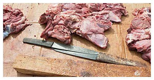 炒羊肉用哪个部位的肉好？羊肉串、扒羊肉呢？这篇文章告诉你