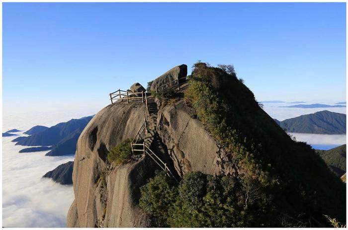 广西被忽略的一座山，是华南第一高峰，成为国家4A级景区