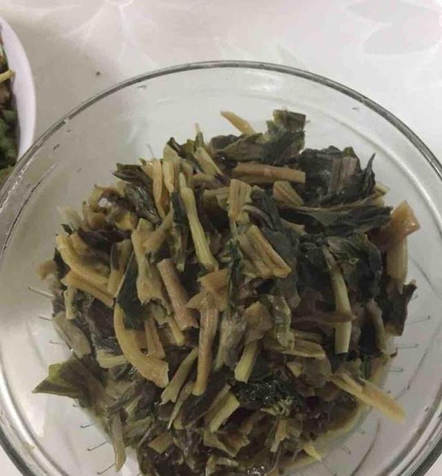 夏天这菜最不值钱，1块钱1大把，用猪油一拌，清热解暑超好吃