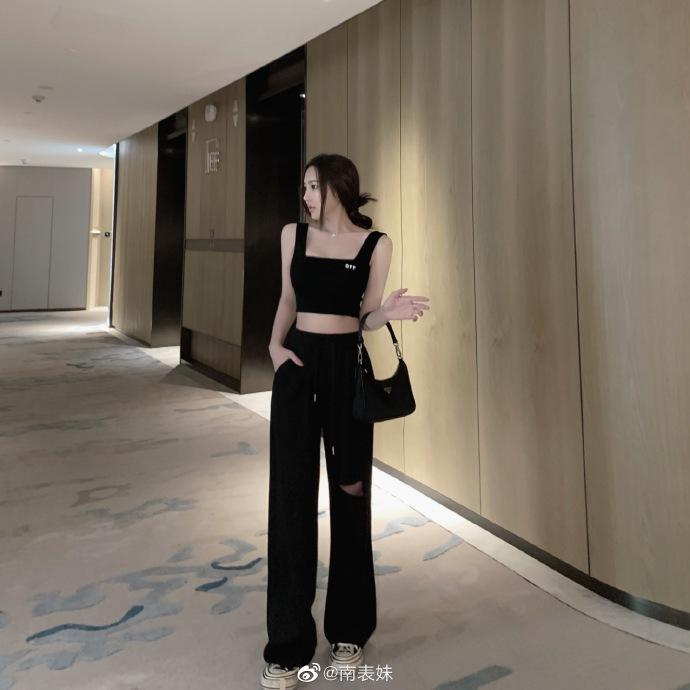 网红美女表妹迷人写真美照好性感啊