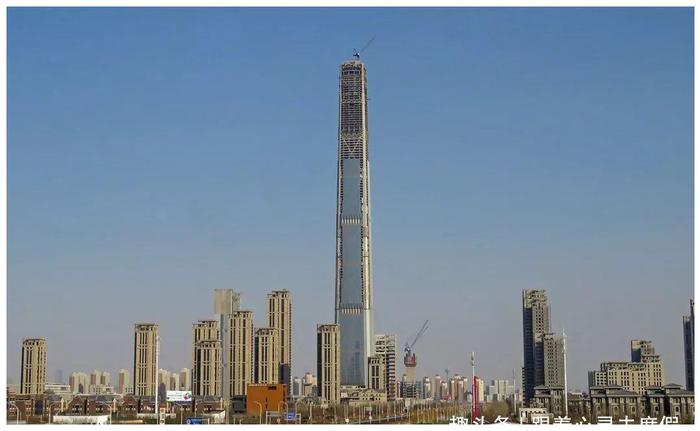东北在建568米第一高楼，投资120亿，建了7年未完工引质疑