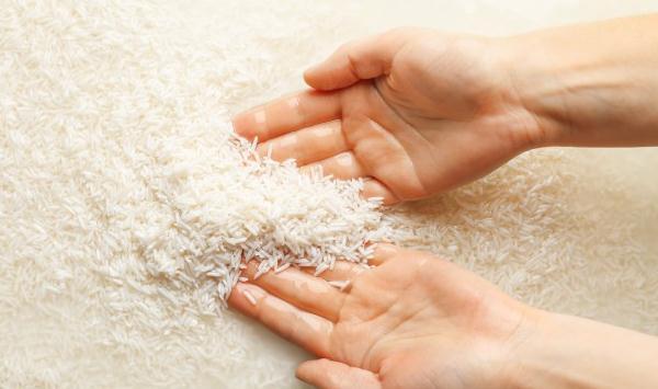 蒸米饭时，大米到底要洗几次？原来一直被误导，难怪米饭不香不软