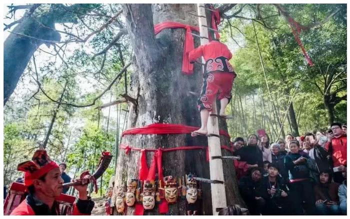 探访民间自然神灵——泉水神