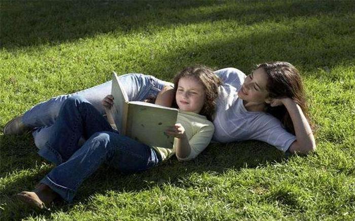 孩子无法做到自主阅读？家长不妨试试这几招，让他习惯自己读书