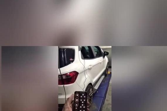 福特翼搏ACCUAIRVX4气动避震