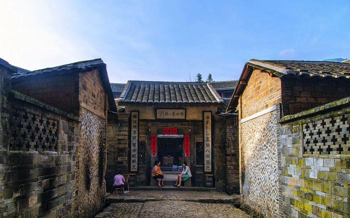 中国最美的居民楼，距今已有千年历史，被列入世界文化遗产