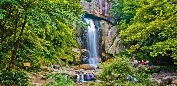 浙江天台山精华所在地，天台山是必去景点，徐霞客游记开篇地在这