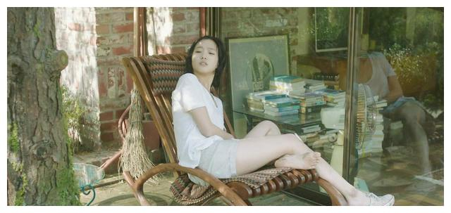 ϸ�����ݰ�������Ƭ�ĺ���Ů���ǣ���������