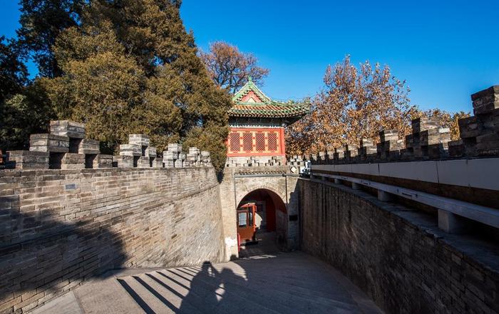 比北京故宫历史更悠久的“帝王禁苑”，气势恢宏，游客少来