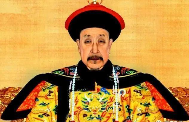 乾隆一心传位嫡子,但嘉庆仅是嫡六子,为何乾隆会传位嘉庆