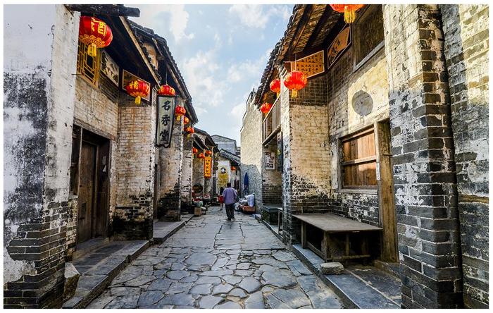 藏在广西的千年古镇，我国“十大古镇”中位列第一，距桂林40公里
