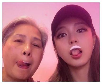 罗志祥妈妈责怪周扬青，称对方不给儿子活路 ，网友：慈母多败儿