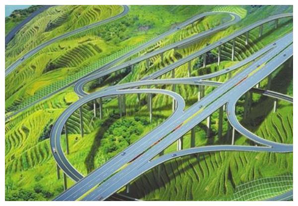 中国最险的高速公路，路面距地最高处190米，比川藏线还险10倍