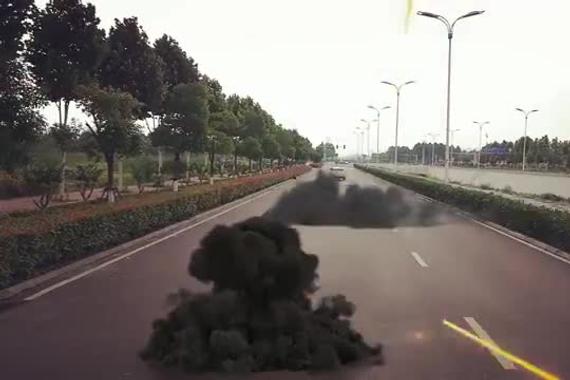 观致5SUV自带闪避技能谁说SUV底盘高就不能开得溜