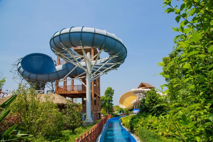 大足不止大足石刻，龙水湖风景区也值得一游，夏天玩水正当时！