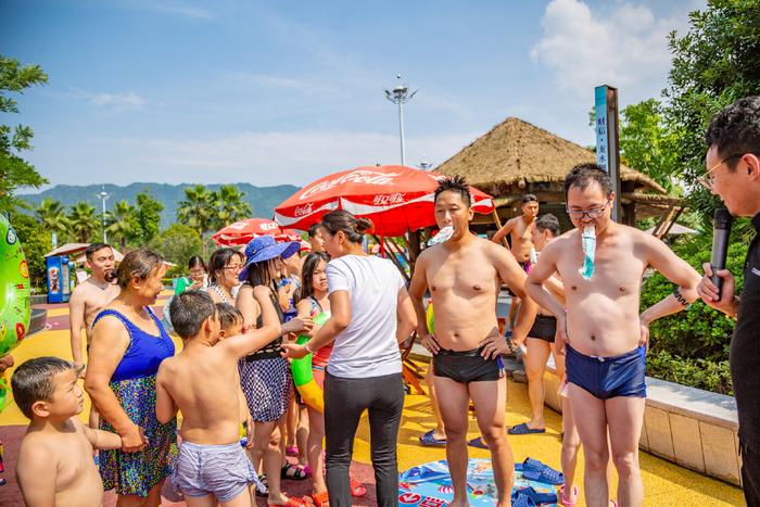 大足不止大足石刻，龙水湖风景区也值得一游，夏天玩水正当时！