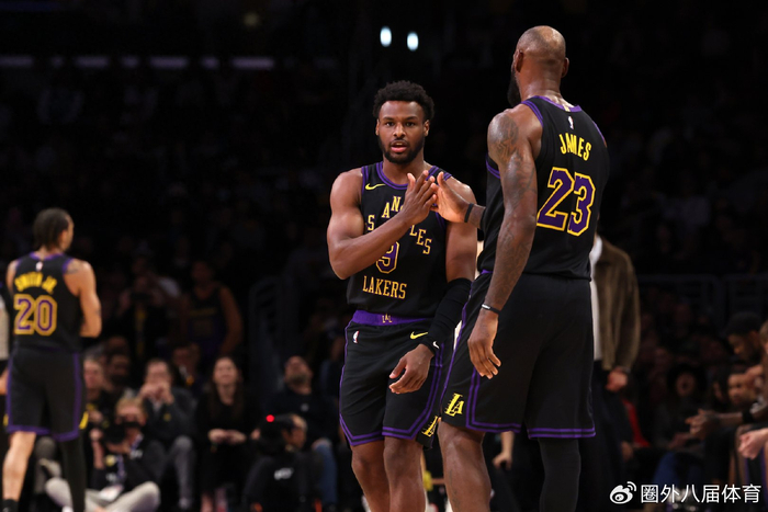 惨败骑士！老詹11+3泪洒赛场，东契奇空砍29+6，湖人要迎来新结局