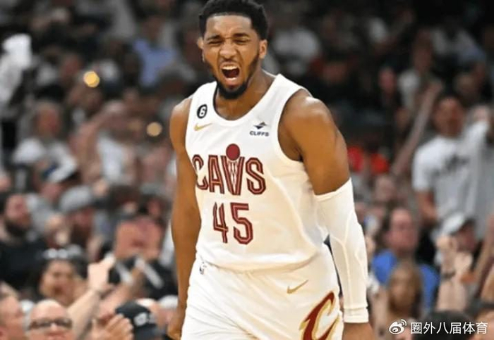 惨败骑士！老詹11+3泪洒赛场，东契奇空砍29+6，湖人要迎来新结局