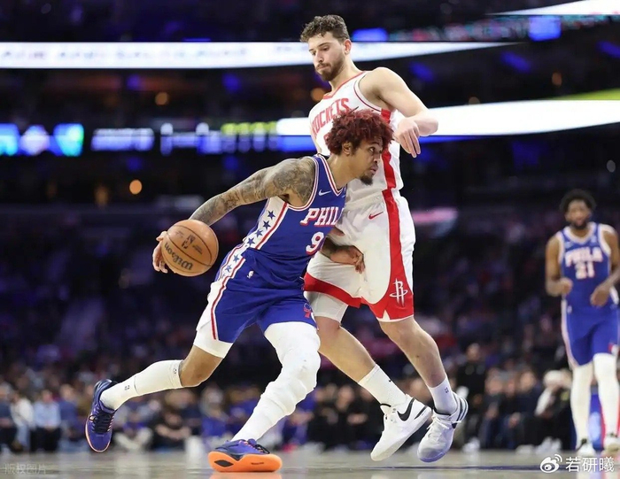 甩锅新秀+用人固执！乌度卡正在毁掉火箭？球迷：谢泼德快申请交易