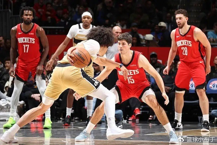 火箭38胜22负，骂乌度卡一赛季，火箭战绩却比去年同期还多赢一场
