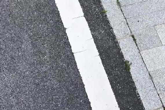 00后小女生开车日常
