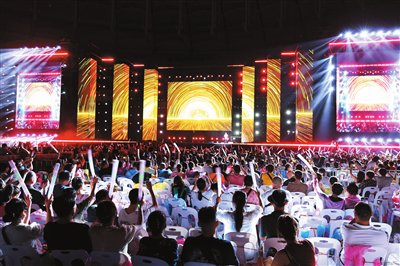 昨夜,群星璀璨演唱会嗨爆三亚