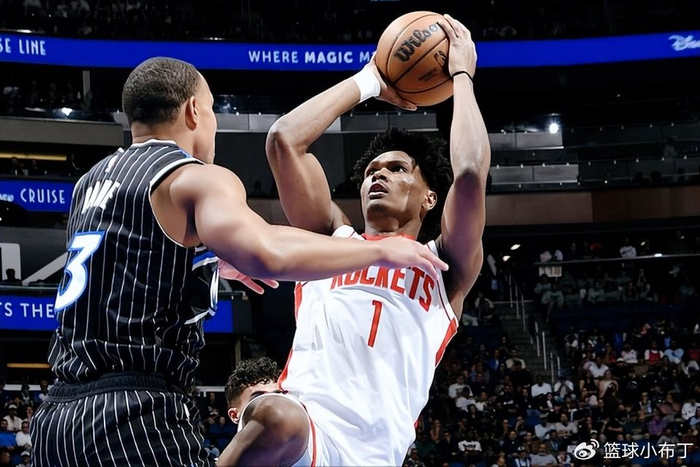 阿门续约危机！火箭给多少钱合适？他到底是防守铁闸or溢价包袱？