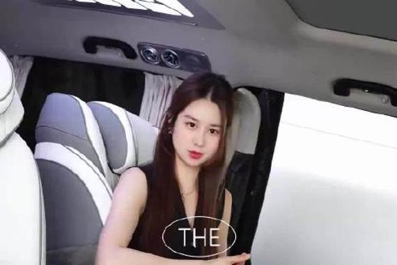 当你选择了奔驰V级，你的人生已经成功晋级