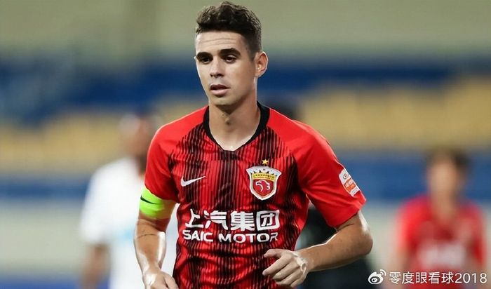 海港转会市场迎来喜讯，穆帅补强边路锁定李铁昔日爱将，最优选择