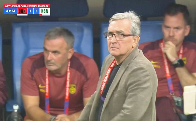 国足输沙特原因揭晓！3大罪人出炉，黄健翔说出真相，主帅拒辞职