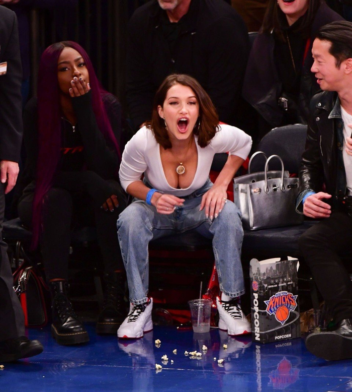 1994年，魔术师1000万买下湖人4.5%股份，如今出售值多少钱？