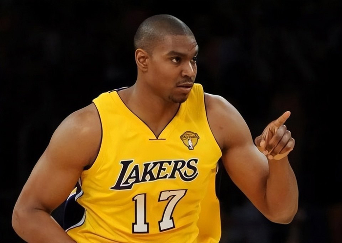 说出来你别不信！NBA这5个最年轻纪录，不是难破，而是根本破不了