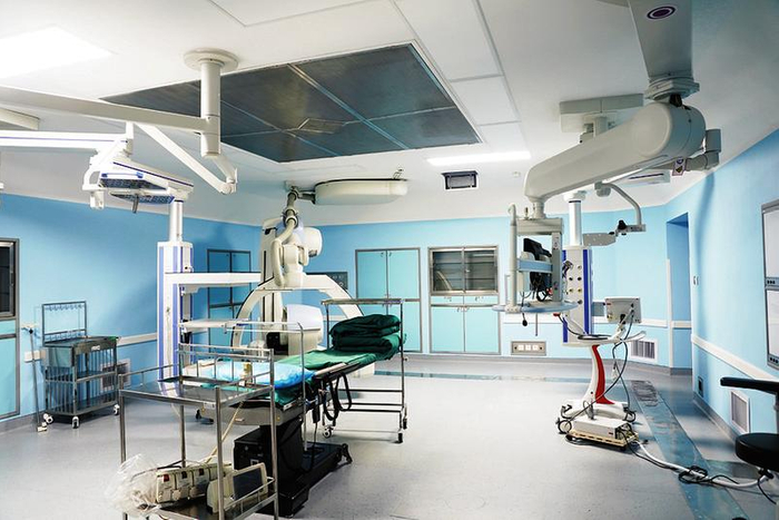 首府市级医院首个复合手术室投入使用