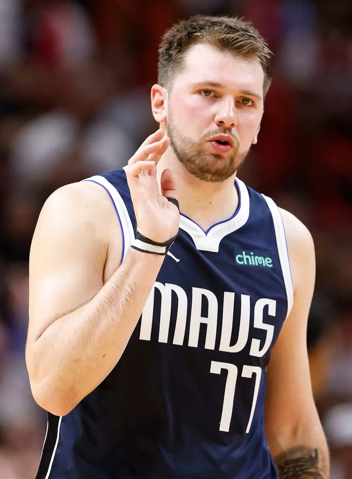 东契奇核心作用剖析