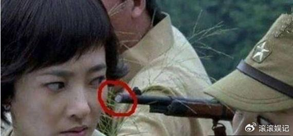 搞笑穿帮镜头,孙悟空身后的电线杆,郭靖戴手表!导演太不走心