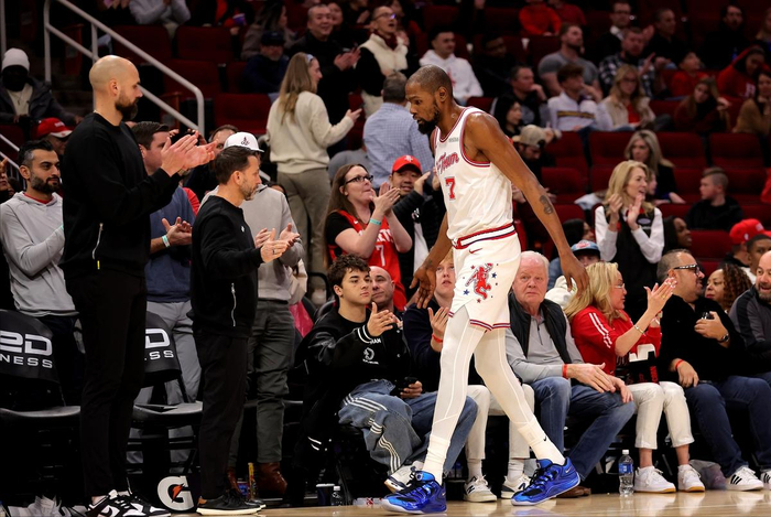 小胜也是赢，火箭队还有4收获，一招可以继续用，一人改造成功