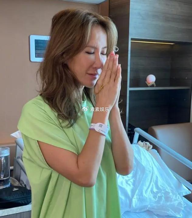 李玟去世前给好友发信息，向好友诉说自己的腿好疼