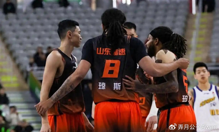 计划有变，准备夺冠？山东签NBA前雷霆新秀，球迷：这是个狠人